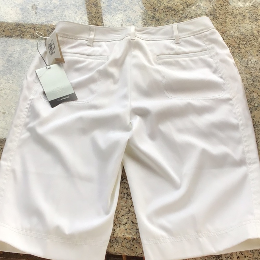 Cutter & Buck Golf Shorts - Picture 5 of 5